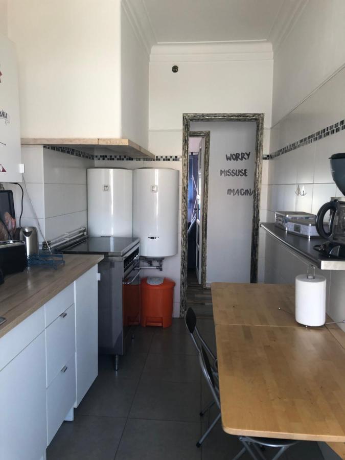 Alojamento Mercado Sul Lisbon Bagian luar foto